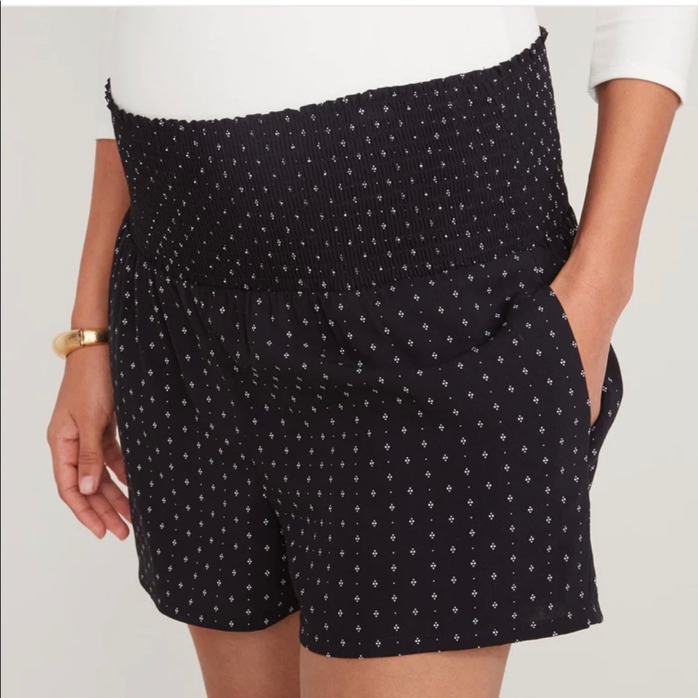 Hatch The Easy Smocked Short Size 4 (size 14-16 pre-pregnancy)